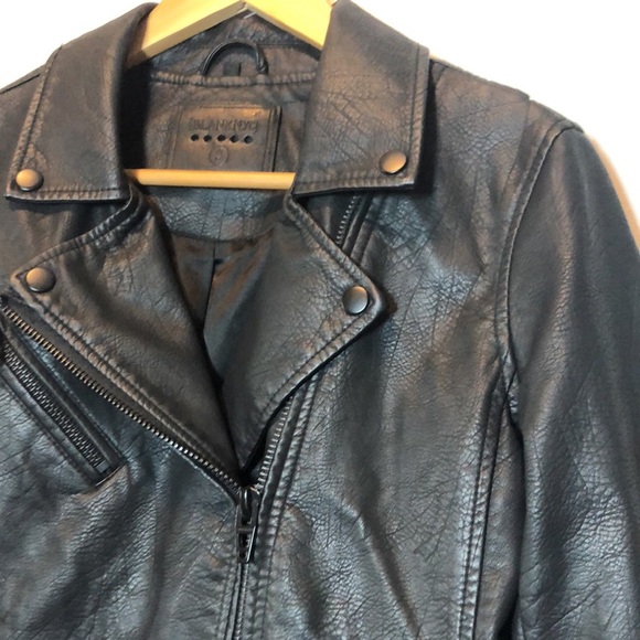 Blank NYC Moto Jacket Women’s Small Black Vegan Faux Leather Grunge Zippers Goth - Picture 5 of 17